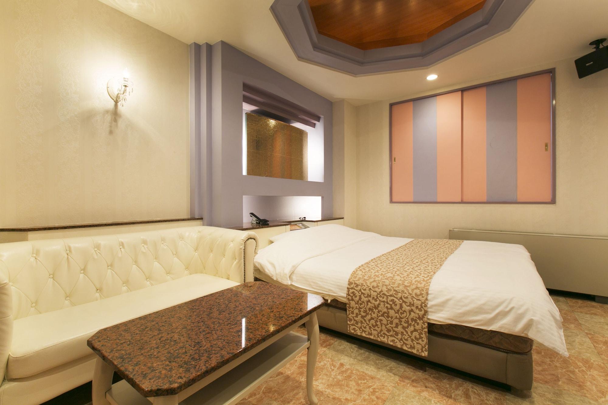 Hotel Atlantis Toyonaka (Adults Only) Ngoại thất bức ảnh