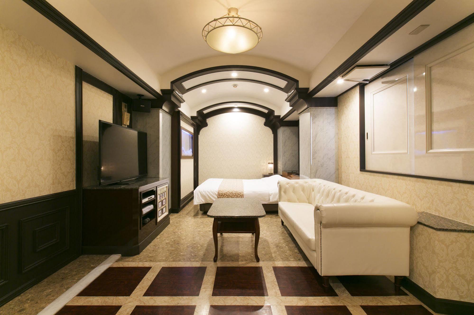 Hotel Atlantis Toyonaka (Adults Only) Ngoại thất bức ảnh