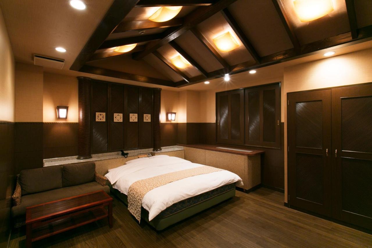 Hotel Atlantis Toyonaka (Adults Only) Ngoại thất bức ảnh