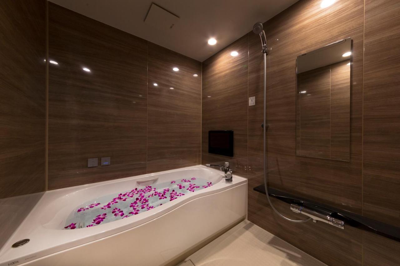 Hotel Atlantis Toyonaka (Adults Only) Ngoại thất bức ảnh