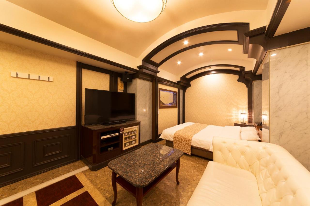 Hotel Atlantis Toyonaka (Adults Only) Ngoại thất bức ảnh